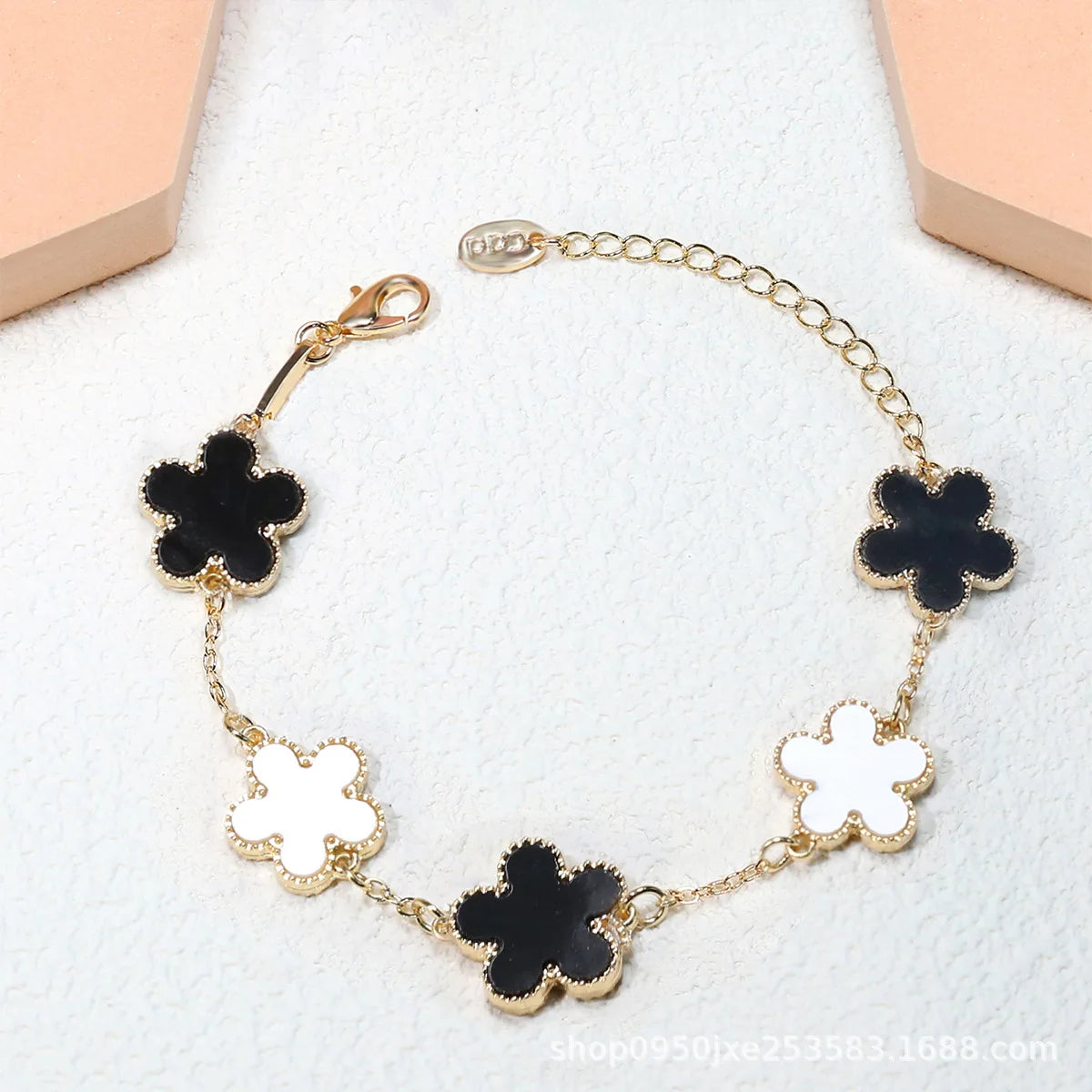 Double Sided Plant Five Leaf Plum Blossom Charm Bracelets for Women Girl Fashion Waterproof Clover Jewelry Best Friends Gifts